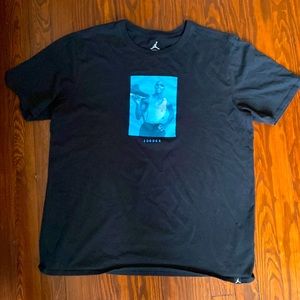 Air Jordan 6’s sneakers T-shirt